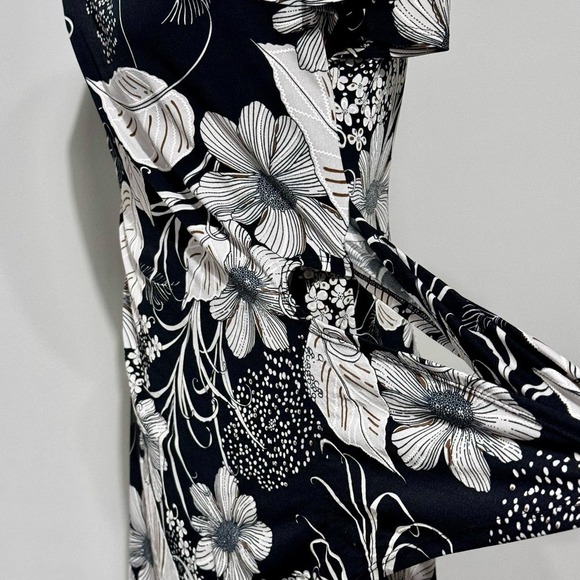 Signature By Robbie Bee Black‎ Floral Short Sleeve Knee Length Dress Size Small - Picture 7 of 12